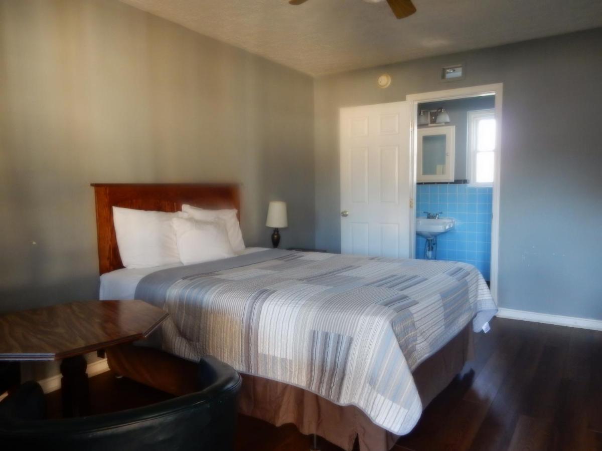 Brown'S Motel Aberdeen エクステリア 写真
